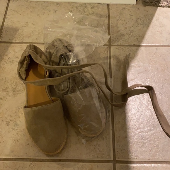 Marc fisher espadrilles - Picture 3 of 4